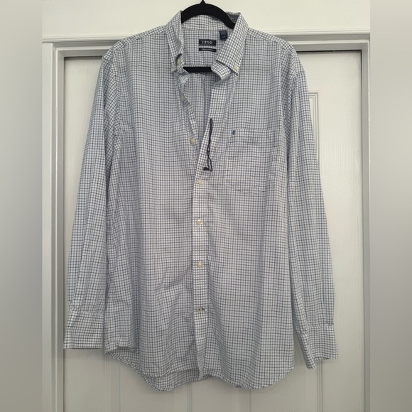 Izod Other - Izod Men's L Blue Checkered Shirt